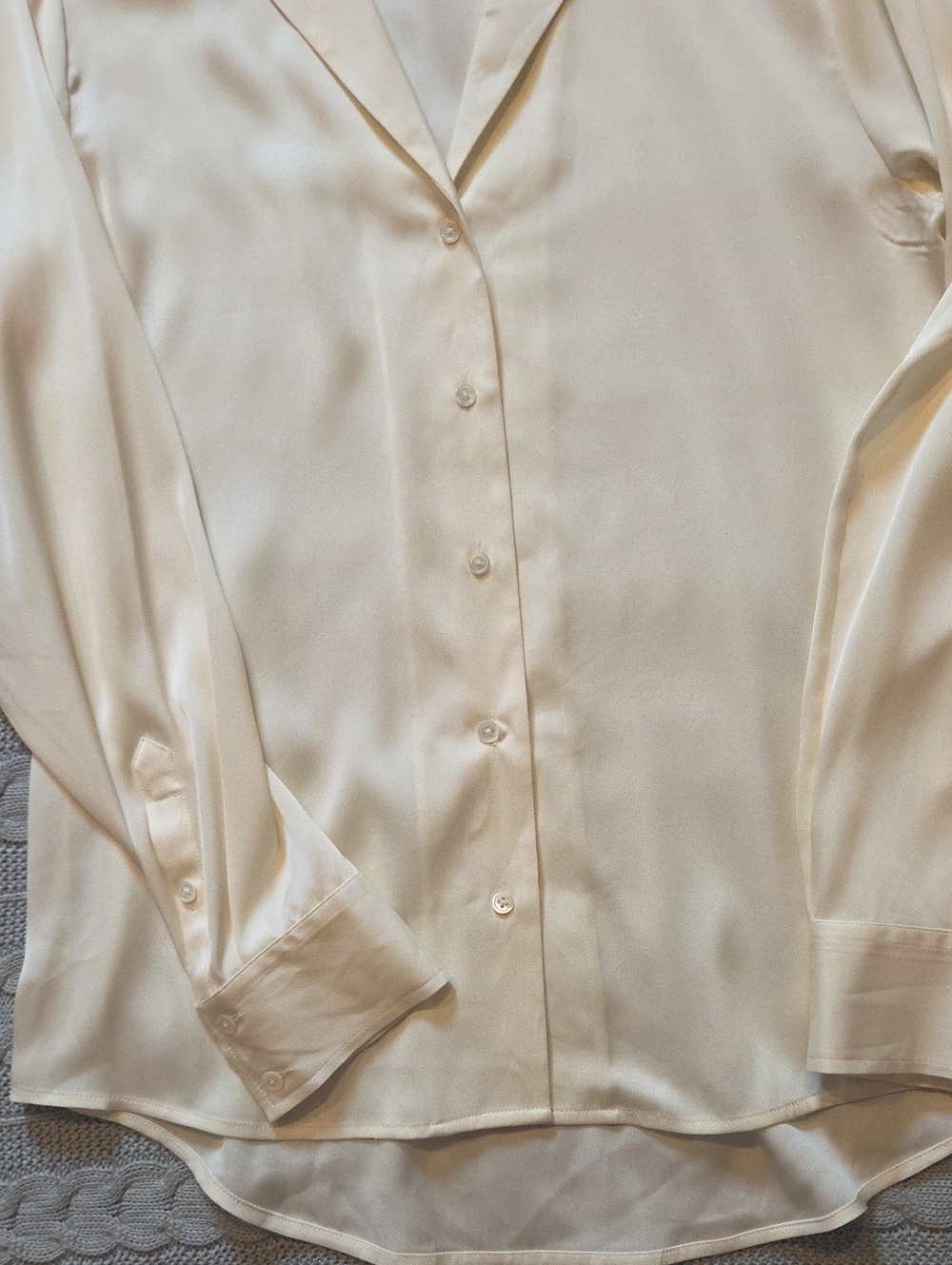 Quince Washable Stretch Silk Long Sleeve Notch Collar Blouse Top Cream Womens M - Picture 4 of 9
